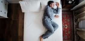 الاحتلام عند الرجل: ضرورة بيولوجية ودلالات على الخصوبة