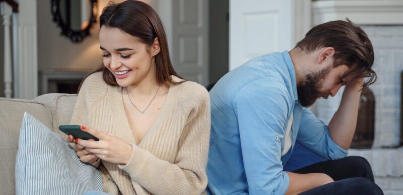 سر استمرارية العلاقة: التطنيش في العلاقات الزوجية بذكاء