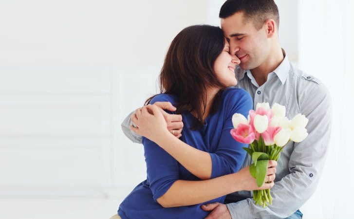 من أجل علاقة زوجية ناجحة: المسؤولية المشتركة والنقد البناء