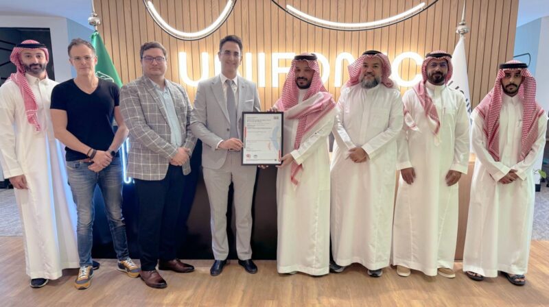 الذكاء الاصطناعي المسؤول: يونيفونك ترفع معايير القطاع الرقمي