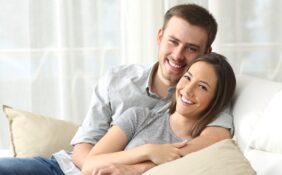 استقرار أسرتك يبدأ بالعلاقة الحميمية في الزواج: دليلك الكامل