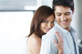 لماذا تختارها؟ صفات المرأة الجذابة التي يبحث عنها كل رجل بجدية