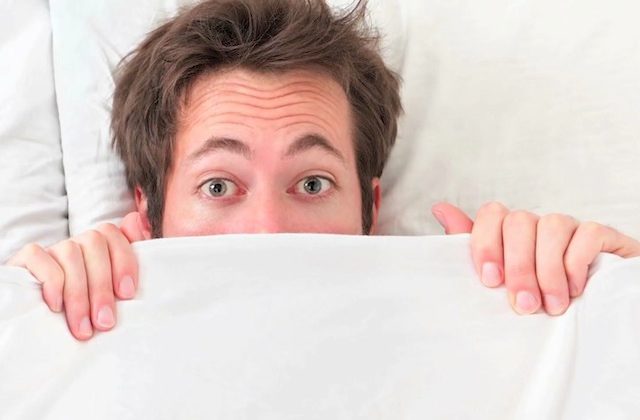 حلول لمخاوف الرجل في العلاقة الحميمة: تعزيز الألفة