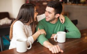 دليل الأزواج: تحديد أفضل أوقات الجماع لحياة زوجية سعيدة