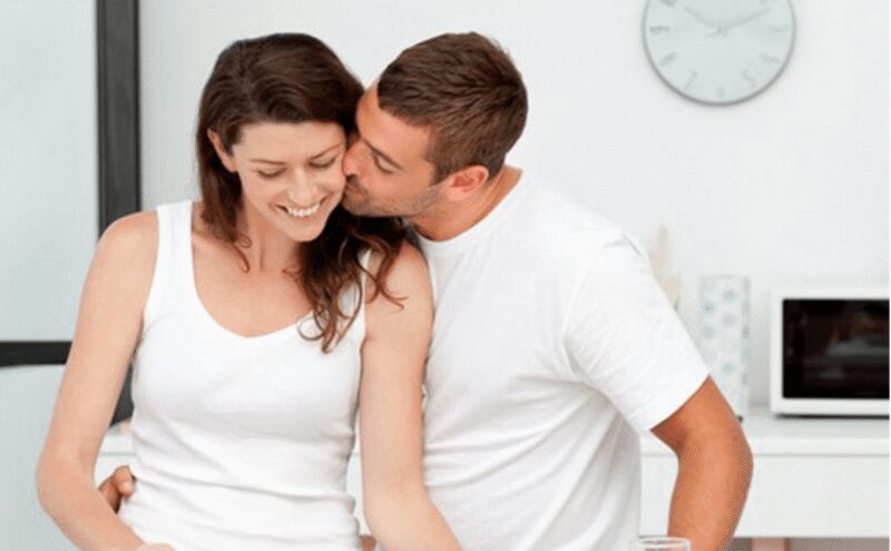 من أجل زواج سعيد: أسس تطوير العلاقة الحميمة في الزواج