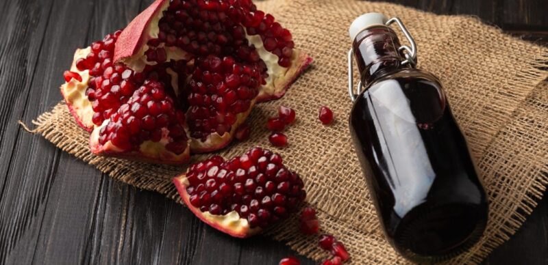 للحياة الزوجية المثلى: استكشف فوائد دبس الرمان للصحة الجنسية والرفاهية