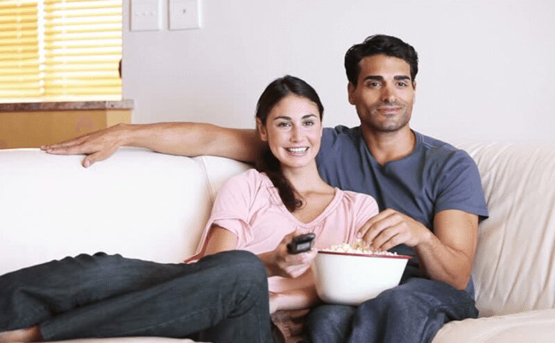 كيف تؤثر العوامل اليومية على جودة العلاقة الحميمة في منزلك؟