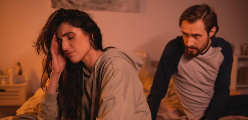 دليل الأزواج: معالجة برود المشاعر في العلاقات الزوجية بنجاح