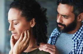 الحب الصادق: علامات حب الزوج لزوجته وقت الخلافات الزوجية وأثرها على العلاقة