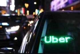 عودة أوبر القوية: القيادة الذاتية تعود عبر الشراكات