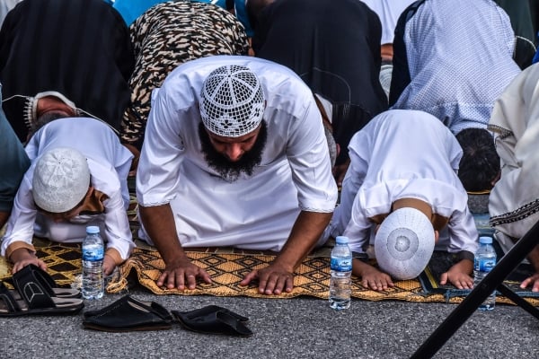 عدد المسلمين حول العالم : النمو والانتشار وتأثيراته المستقبلية