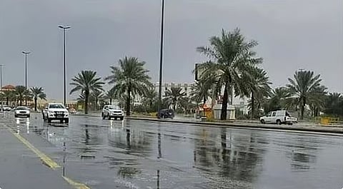 سلامتك أولاً: متابعة الأحوال الجوية في السعودية للوقاية