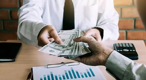 كيف تنجح في تمويل المشاريع؟ أسرار جذب رأس المال الذكي