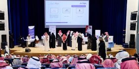 استثمر في أبناء الوطن: آفاق توطين الوظائف في عسير 2024