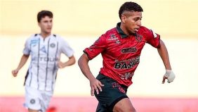 دوري روشن : الخلود يتخطى الشباب بهدف العليوى