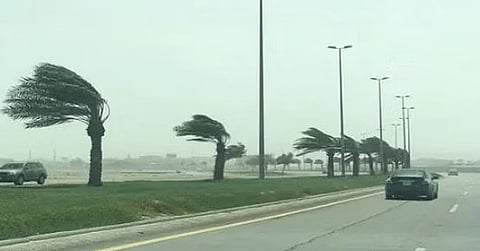 الأرصاد تحذر: تحذير رياح الحدود الشمالية يؤثر على الحركة المرورية