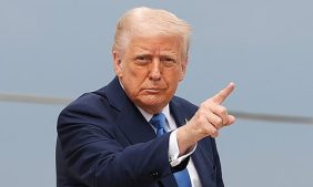 مقاربات حل الملف النووي الإيراني: من الضغوط إلى المفاوضات