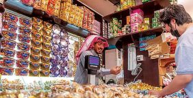 تحدي التوازن المالي بين رمضان والعيد: كيف تتغلب عليه؟