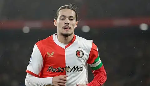 كيف يتألق النجوم العرب في الدوري الهولندي موسم 2025-2026؟