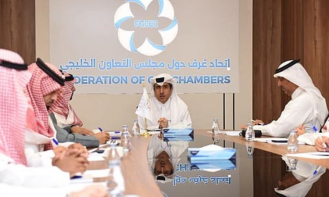 تقارير 2025-2026: توقعات النمو الاقتصادي الخليجي المستدام