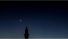 اليوم.. هلال رمضان يزيّن سماء المملكة في مشهد فلكي بديع