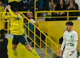 النصر يكتسح الحزم برباعية ويتصدر دوري روشن