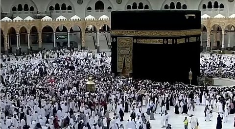 بـ7 لغات.. منصة «دليل المصلي» الإلكترونية تثري تجربة ضيوف الرحمن وتعزز رحلتهم الإيمانية