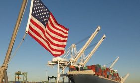 مختص: الخاسر الأكبر من الرسوم الجمركية هو المواطن الأمريكي