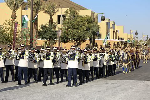 المديرية العامة لحرس الحدود تقيم عروضًا برية وبحرية احتفاءً بيوم التأسيس