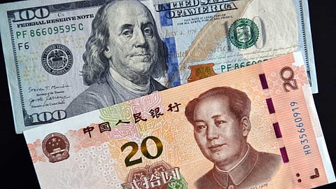 ارتفاع الدولار أمام اليوان الصيني في تعاملات اليوم