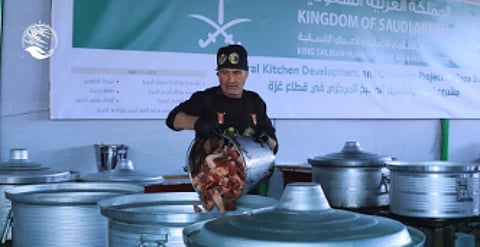 «إغاثي الملك سلمان» يدشن المطبخ المركزي في غزة لإنتاج 24 ألف وجبة غذائية ساخنة يوميًا