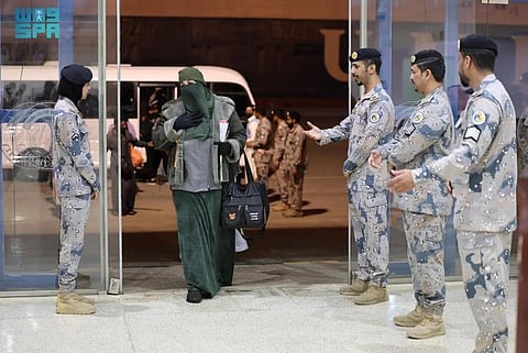 حرس الحدود يستقبل المعتمرين المصريين عبر ميناء ينبع التجاري