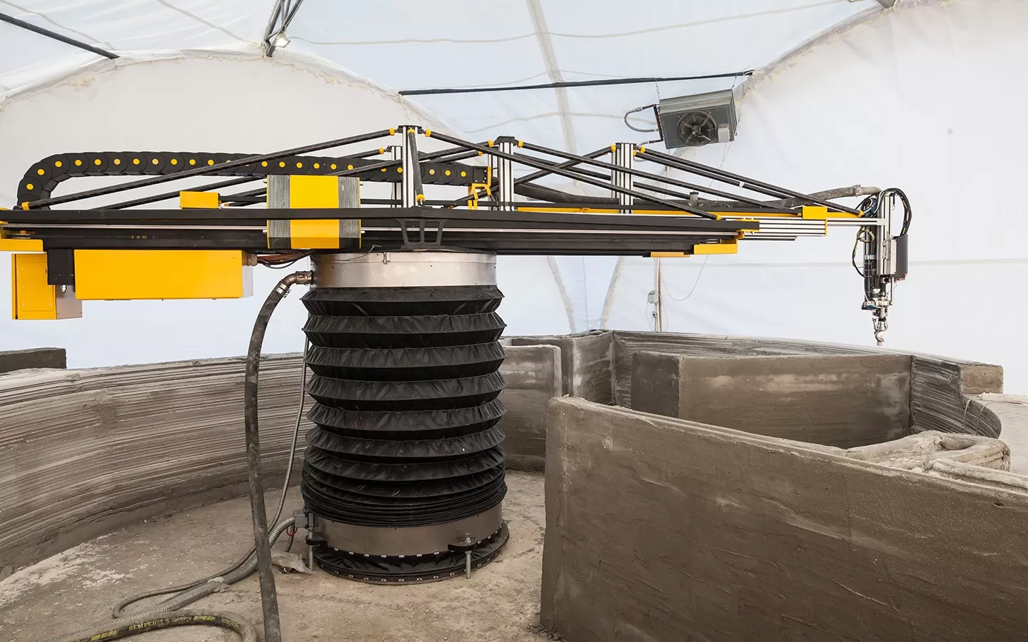 تفاصيل المشروع وسرعة الإنجاز