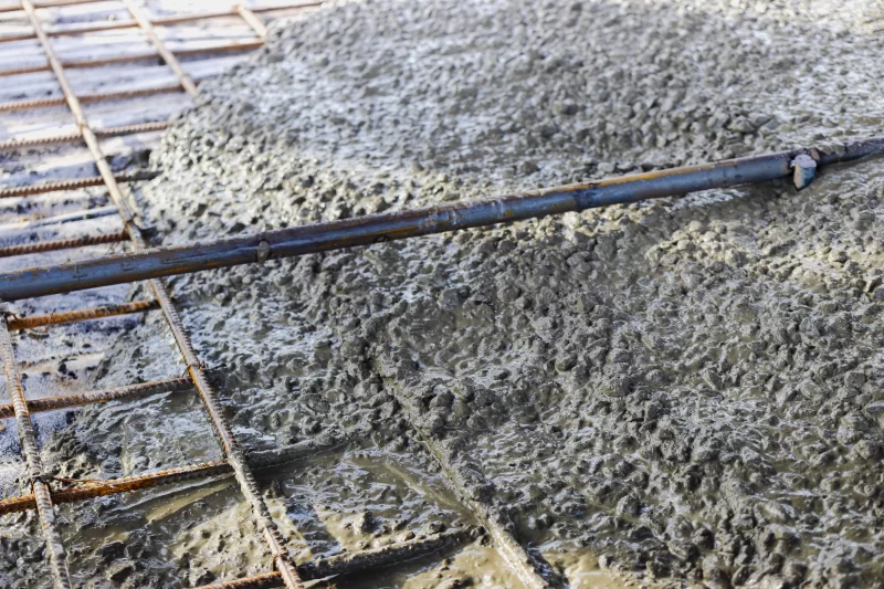 جودة الخرسانة المسلحة في السعودية: من المواد الخام إلى التنفيذ