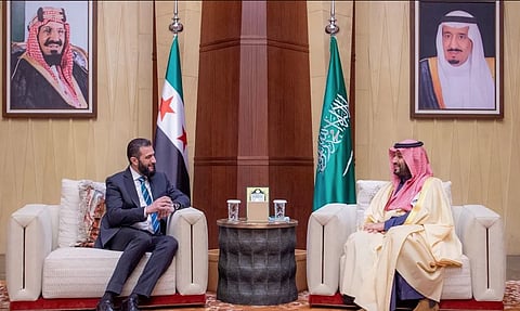 ولي العهد يتلقى اتصالاً من الرئيس السوري ويبحثان التصعيد العسكري الذي تشهده المنطقة