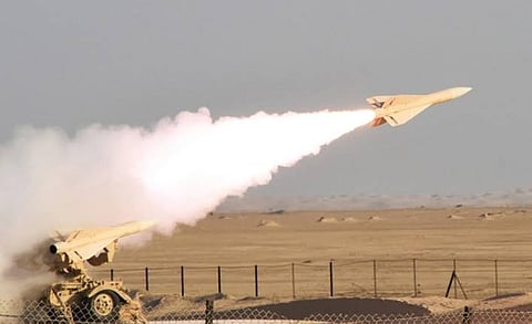 الدفاع الجوي البحريني يصد 70 صاروخًا و59 طائرة مسيّرة بنجاح وكفاءة عالية