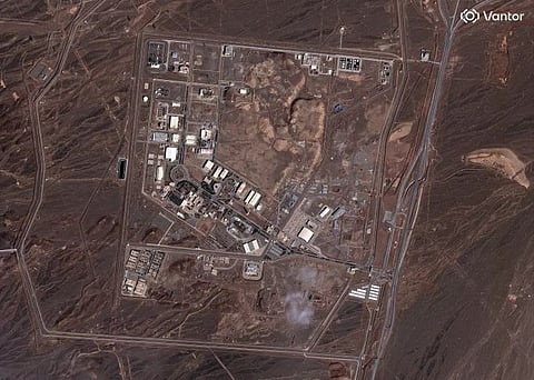 فهم أضرار منشأة نطنز النووية الإيرانية: تحليل شامل