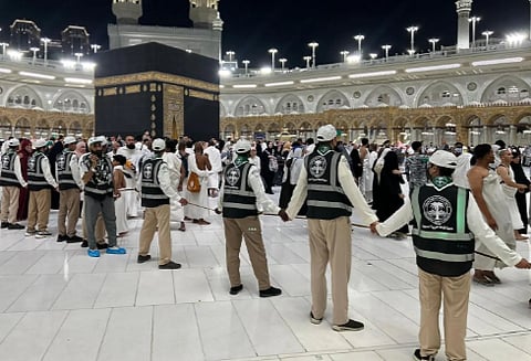 ضيوف الرحمن: الكشافة تبذل قصارى جهدها في خدمة الحرمين الشريفين