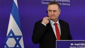 وزير الدفاع الإسرائيلي: أي شخص سيتم اختياره خلفاً لخامنئي سيكون هدفاً للتصفية