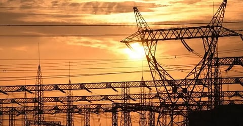 انقطاع الكهرباء في جميع أنحاء العراق