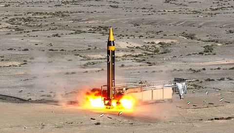 «خرمشهر 4».. ماذا نعرف عن الصاروخ الباليستي الأكثر تطورًا في إيران؟