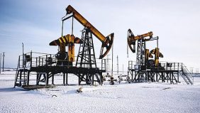 أمريكا تدرس تخفيف العقوبات المفروضة على النفط الروسي