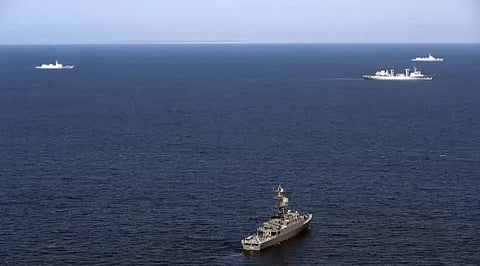 سلطنة عمان: إسقاط مسيرة وسقوط أخرى في البحر شمال الدقم