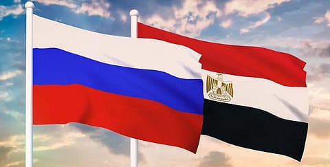 وزير الخارجية المصري ونظيره الروسي يبحثان هاتفيًا التطورات في المنطقة