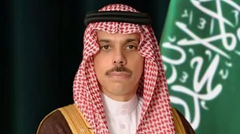 استراتيجيات تعزيز الأمن الخليجي: محادثات سعودية إماراتية
