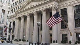 خفض أسعار الفائدة الاحتياطي الفيدرالي: متى وكيف؟ توقعات 2024