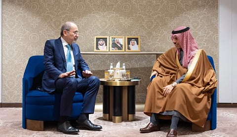 وزير الخارجية ونظيره الأردني يبحثان مستجدات الأوضاع الراهنة