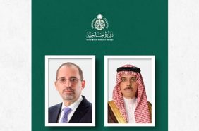 وزير الخارجية يبحث مستجدات التصعيد في المنطقة مع نظيره الأردني