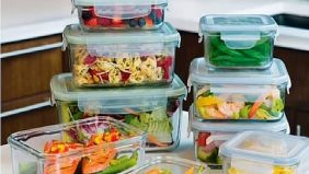 مختص: بعض أنواع البلاستيك غير مناسبة للطعام الساخن