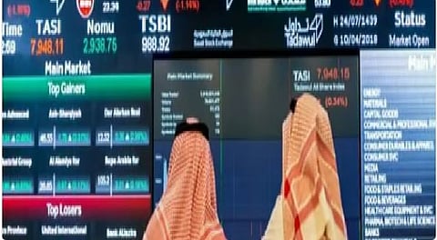 بتداولات 5.7 مليارات ريال.. مؤشر سوق الأسهم السعودية يغلق مرتفعًا